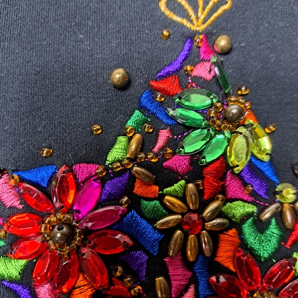 Quacker Factory Embellished Bead Embroidered Colorful Star Black Top Size Large - Picture 7 of 12